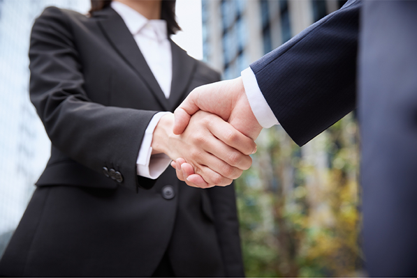 poignée de main création d'entreprise cerfrance